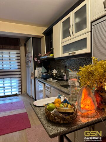 9-SAPANCADA SİTE İÇERİSİNDE SATILIK TRİBLEKS VİLLA